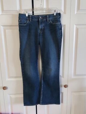 SILVER JAEANS.SUKI  SZ 31/32 DENIM  BOOTCUT